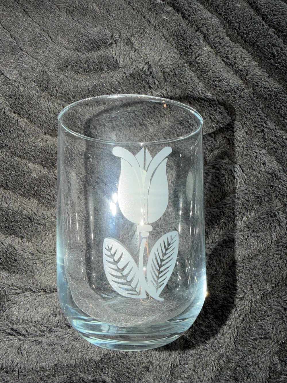 Tulip Etched Stemless Glass - Clear